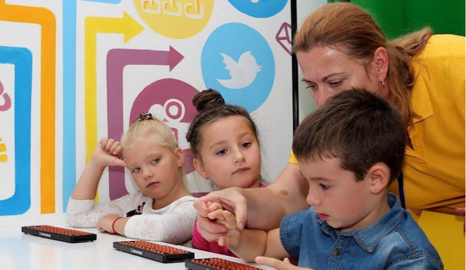 Як розвинути пам'ять і увагу дитини: перевірені методи та сучасні підходи