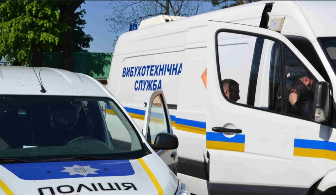 Сьогодні у Києві замінували лікарню швидкої допомоги: евакуювали пацієнтів та персонал