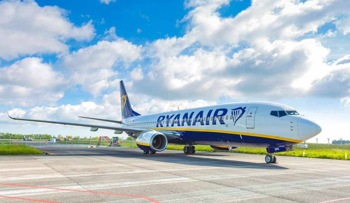 Ryanair може відновити польоти в Україну до кінця 2023 року: подробиці
