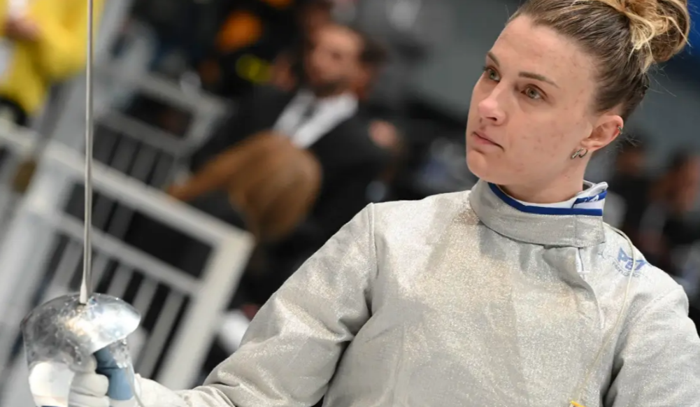 Українську шаблістку Харлан дискваліфікували за відмову потиснути руку росіянці