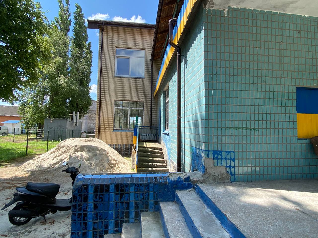 У Требухові на Київщині ремонтують будинок культури: фото