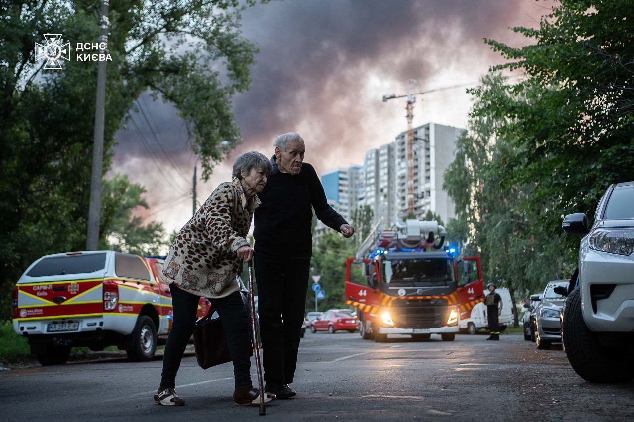Масований обстріл Києва вночі 4 липня 2025 року: що відомо про наслідки