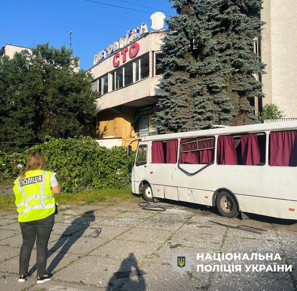 Наслідки масованої комбінованої атаки на Київ вночі 10 липня 2025 року: фото та подробиці