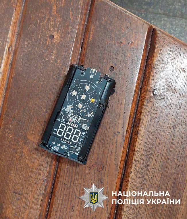 На станції "Либідській" у Києві закривали вхід і перевіряли підозрілий предмет: що це було
