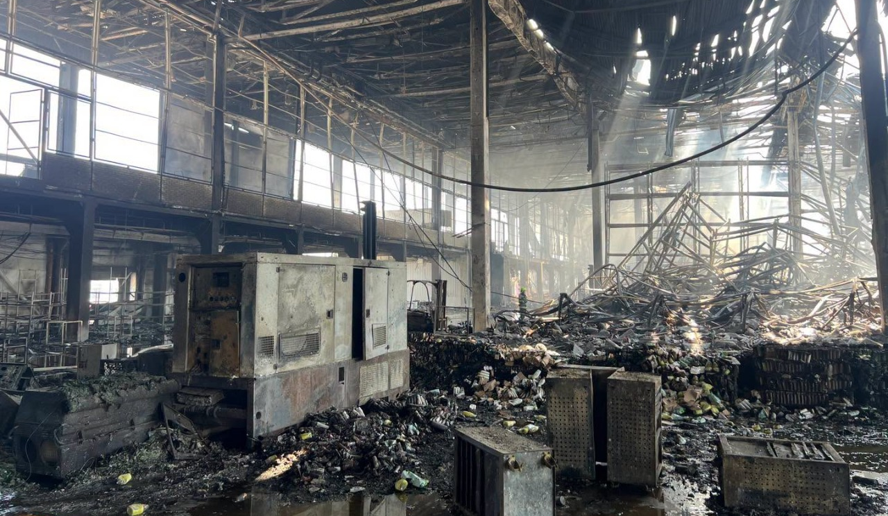 Під час обстрілу Києва знищили гуманітарний склад Українського Червоного Хреста