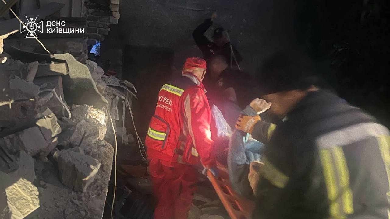 Є руйнування та постраждалі: наслідки ворожої атаки на Київщину 30 липня 2026 року