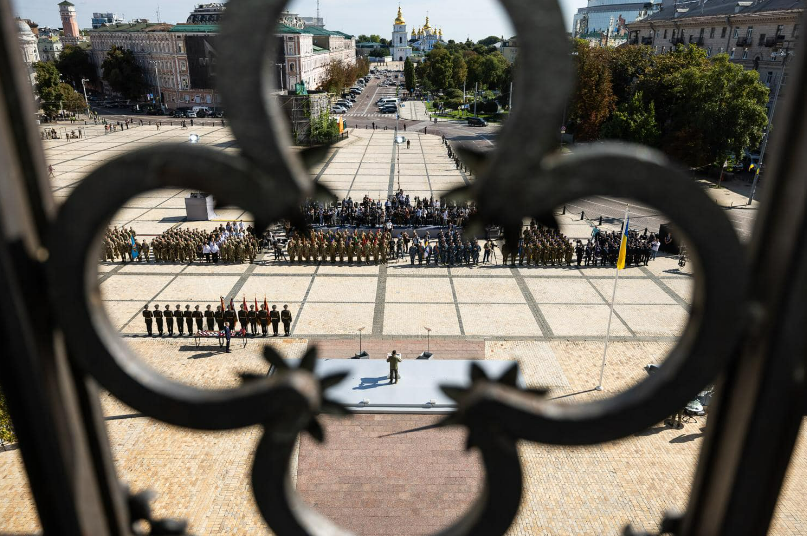 У центрі Києва відбулись урочисті заходи до Дня Незалежності: фото