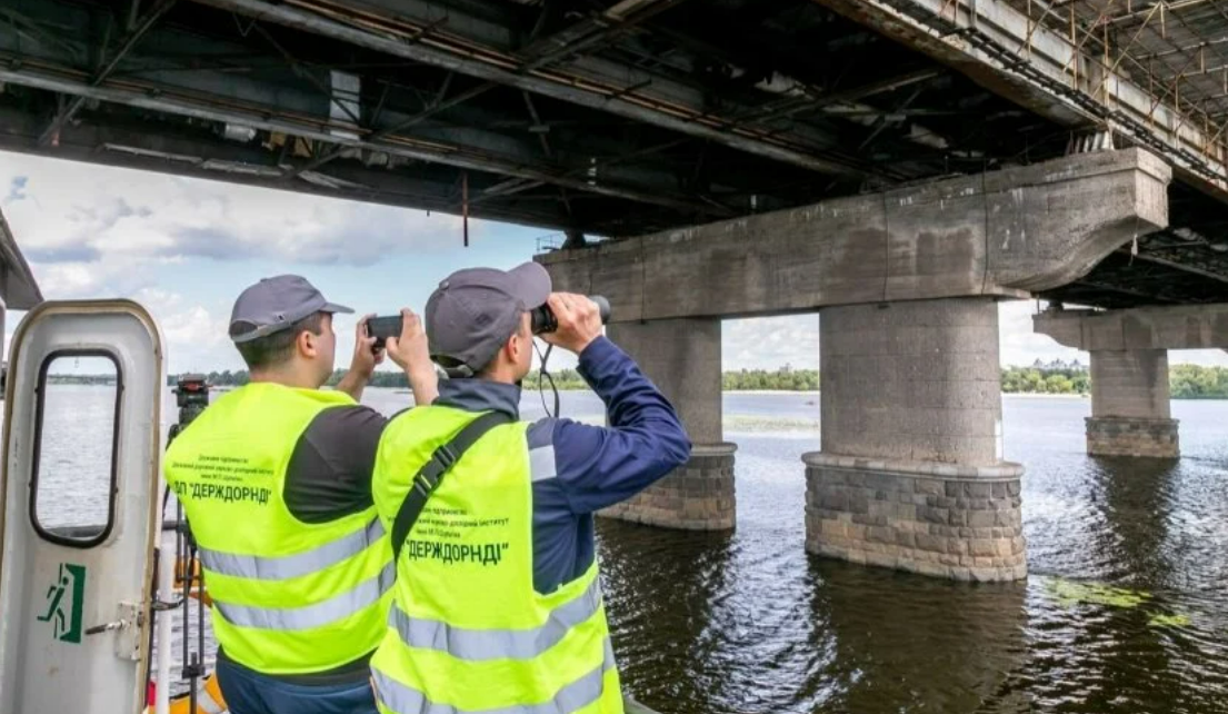 Міст Патона потребує невідкладного ремонту — що кажуть у КМДА