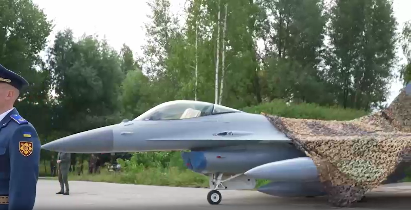 Винищувачі F-16 офіційно вже в Україні