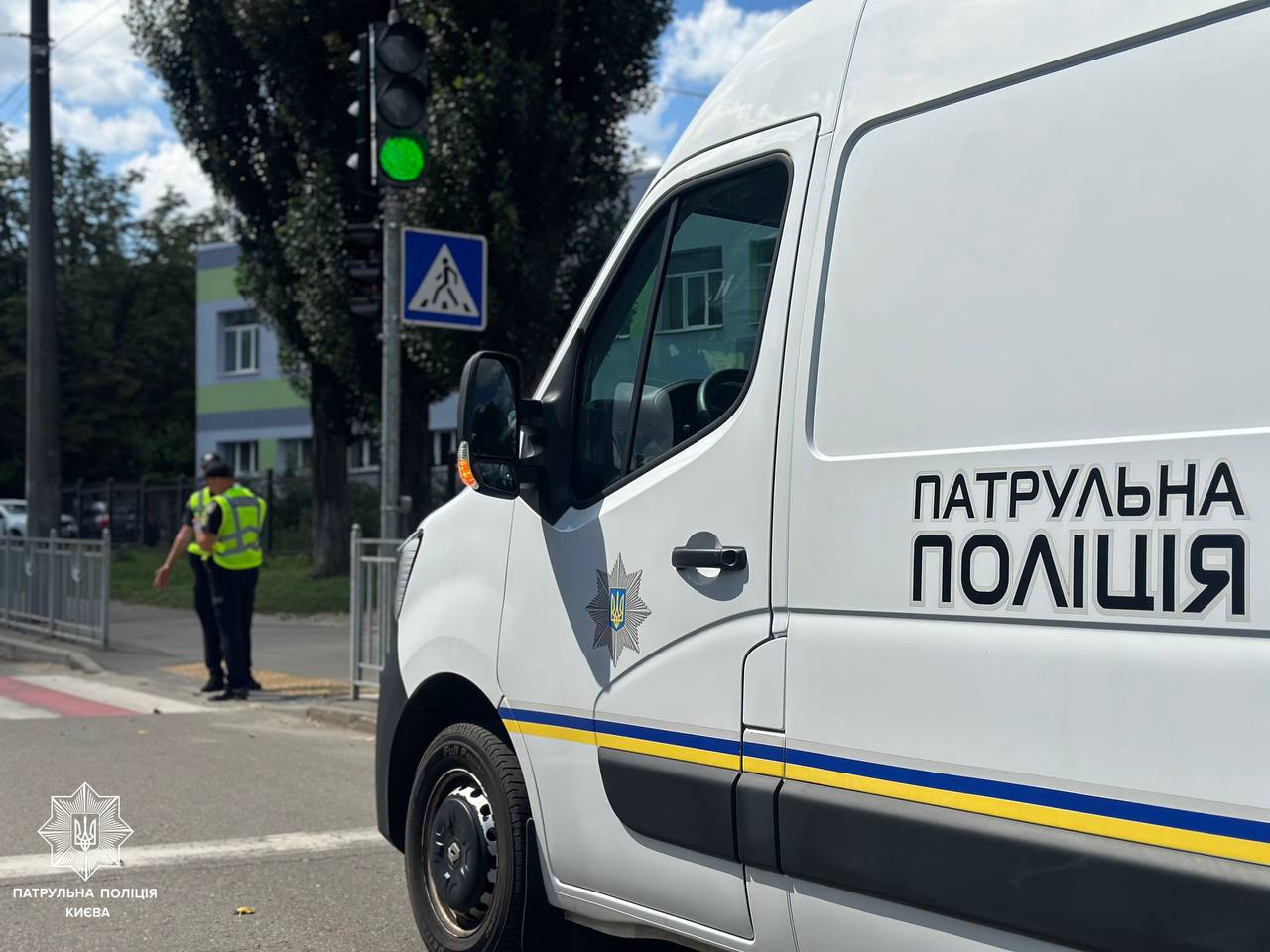 Патрульні Києва перевіряють переходи біля шкіл перед початком навчального року