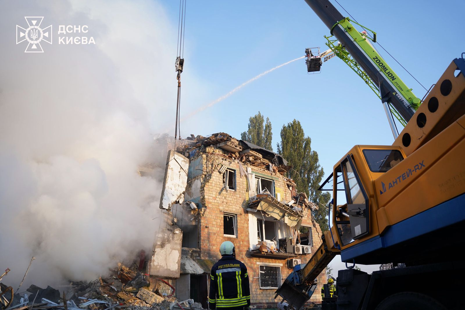 Є загиблі та поранені: що відомо про наслідки нічного обстрілу Києва 28 серпня 2025 року