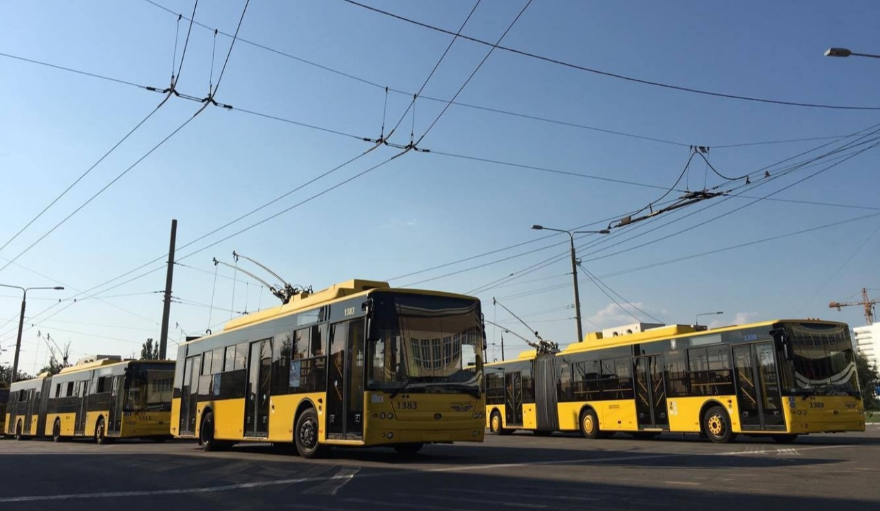 Київські тролейбуси № 3 та 40 змінять свої маршрути: які схеми руху