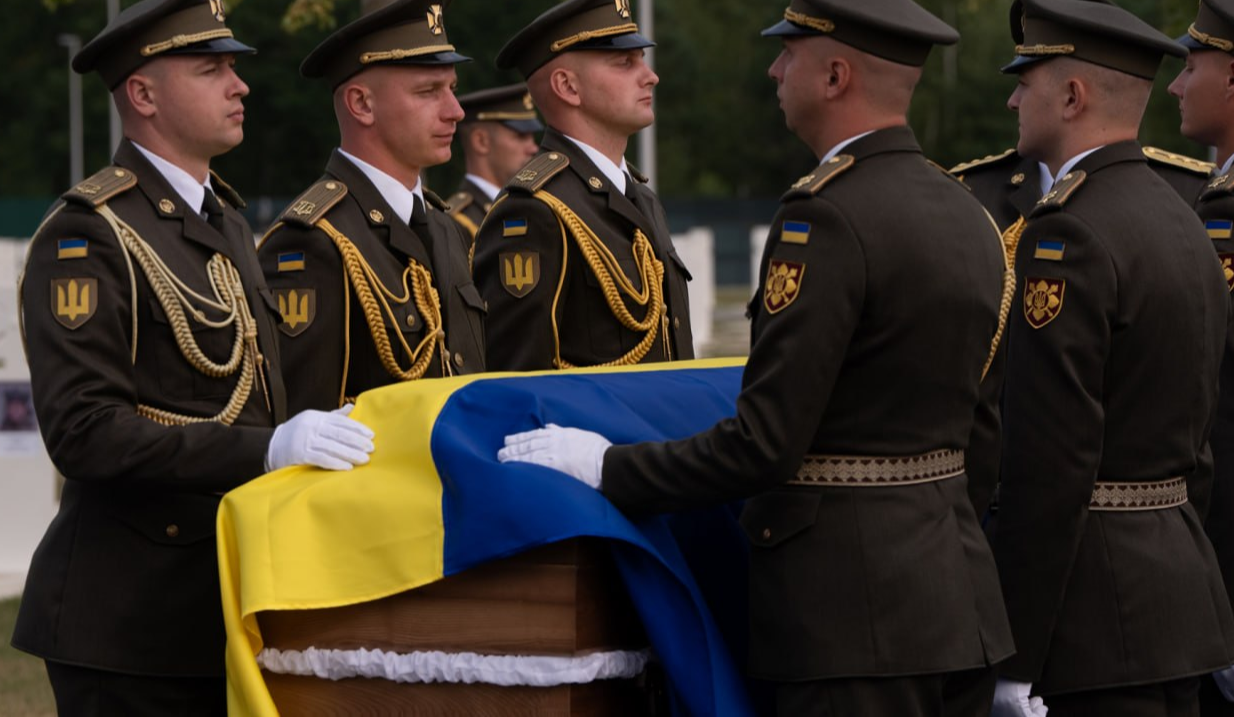 Євгена Коновальця перепоховали на Національному військовому меморіальному кладовищі