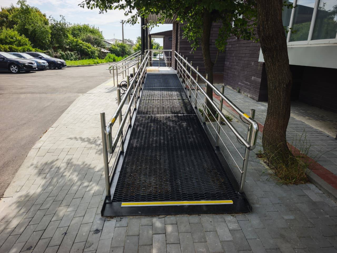 Фото: Міністерство з відновлення, інфраструктури та транспорту України На Київщині відновили ще один будинок, пошкоджений росіянами: фото