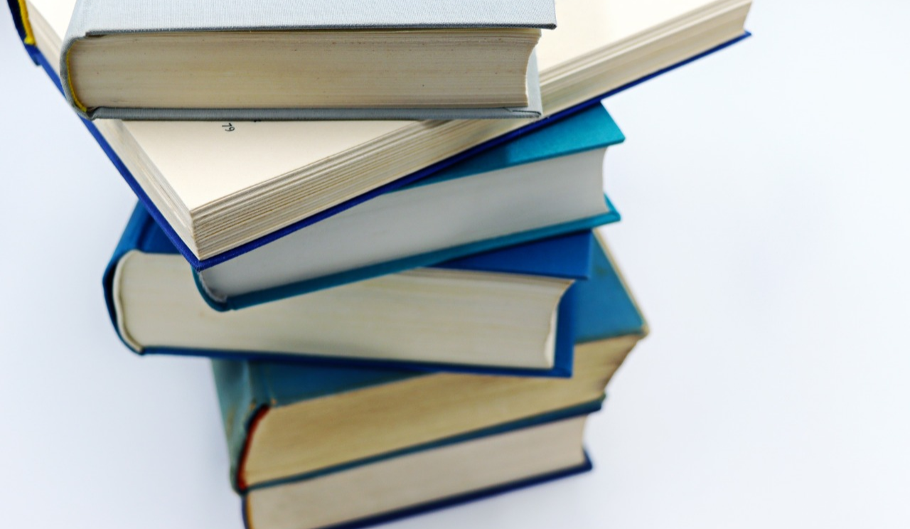 Зібратися з думками: 7 книжок, щоб повернутися до робочого ритму без зайвого стресу