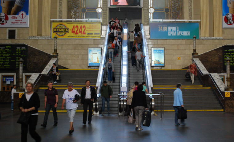 Эскалаторы на ж/д вокзале закроют на ремонт