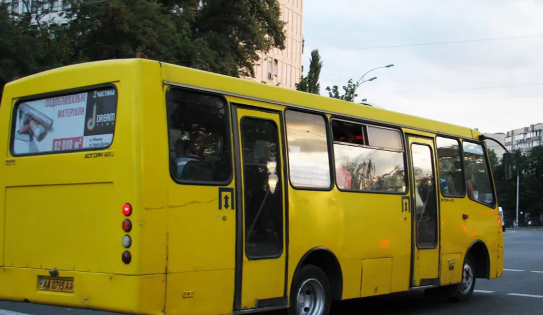 У Києві в маршрутці встановили лічильник пасажирів: для чого він потрібен