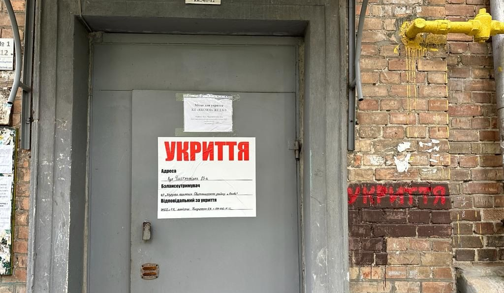 Активісти створили мапу з відстанню від зупинок "Київпастрансу" до укриттів: деталі