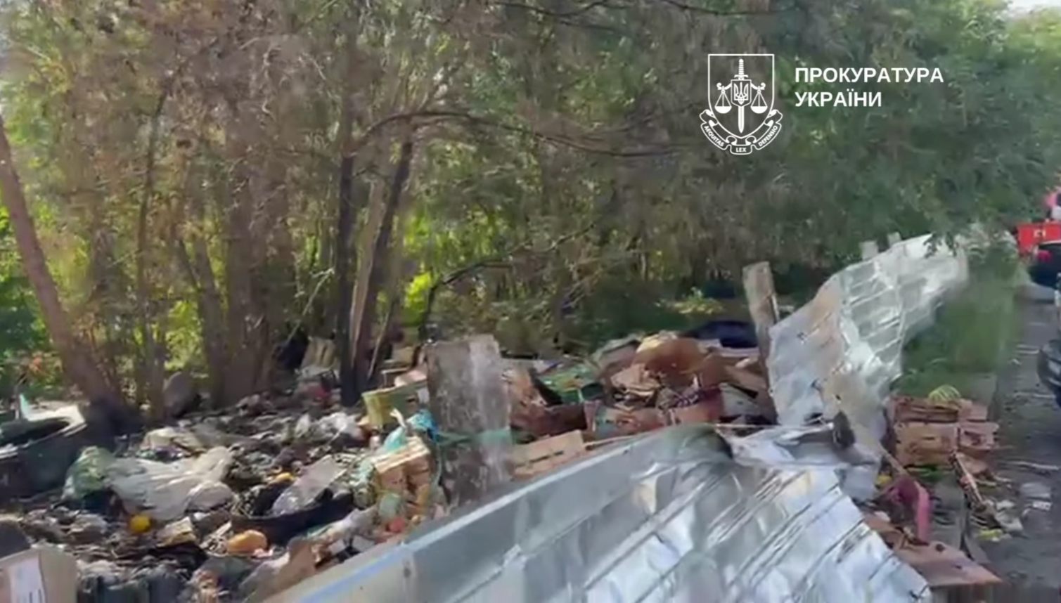 Прокуратура подала позов до КМДА через сміттєзвалища на Троєщині