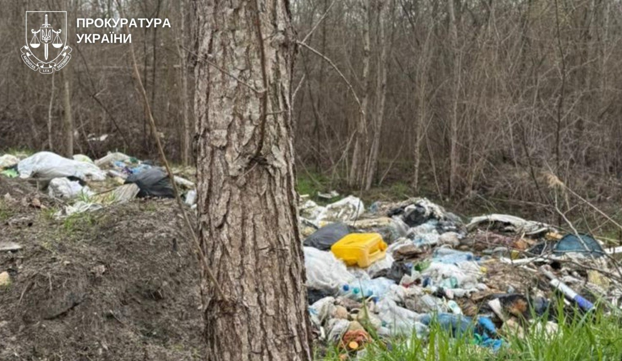 КМДА зобов’язали ліквідувати стихійні сміттєзвалища у Деснянському районі