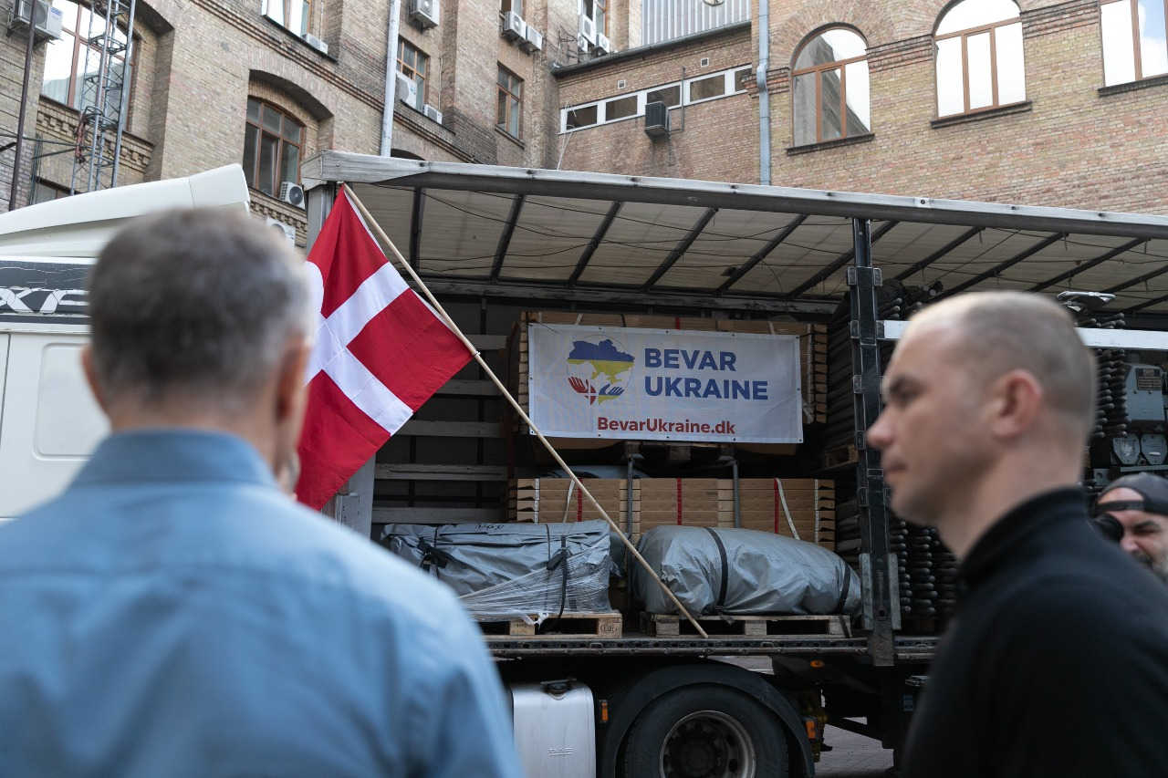 Генератори та рятувальне обладнання: Київ отримав допомогу від Данії