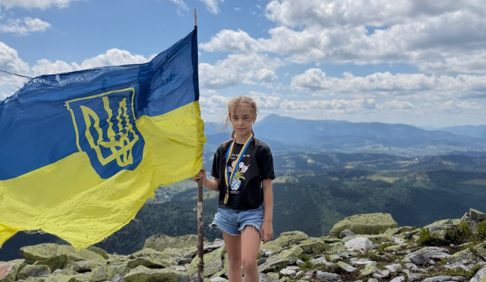 9-річна киянка підкорила всі двотисячники Українських Карпат: подробиці