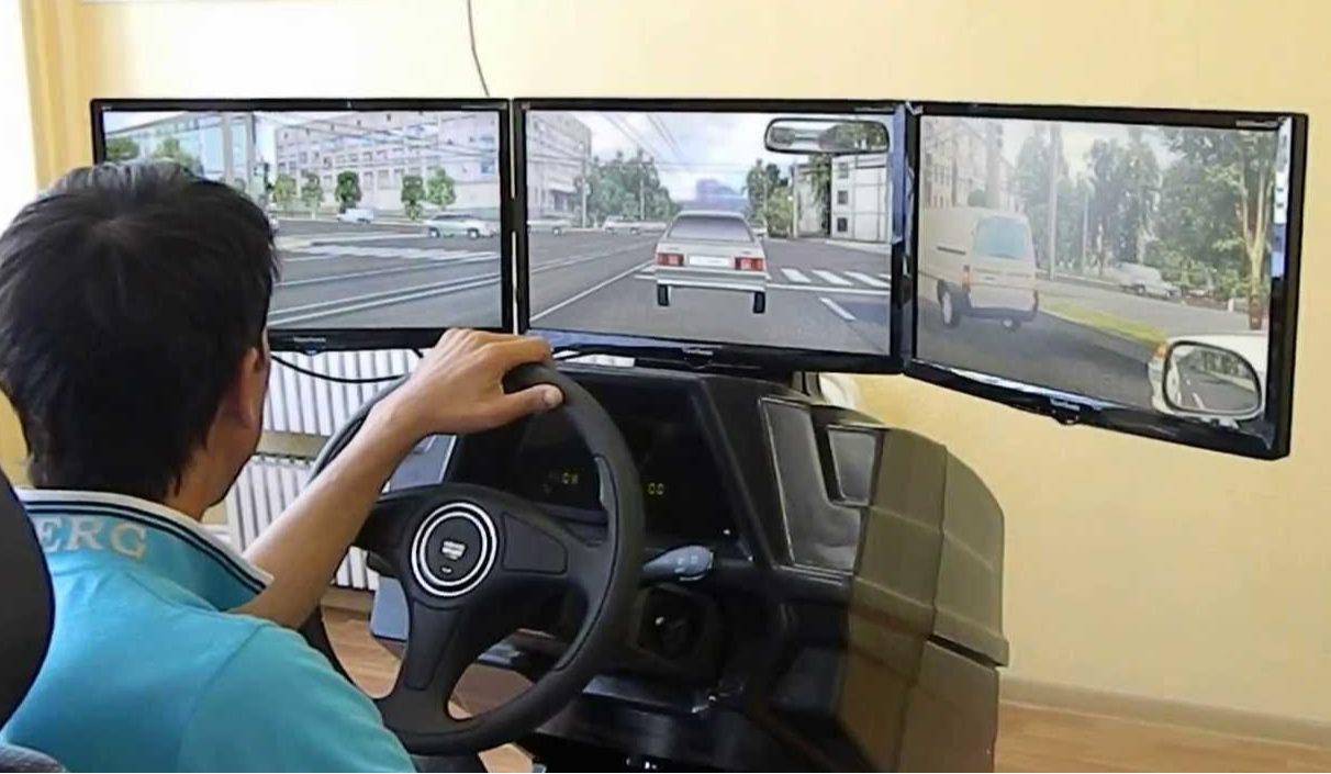 Університет Шевченка замовив автомобільний тренажер-симулятор за 4 млн грн