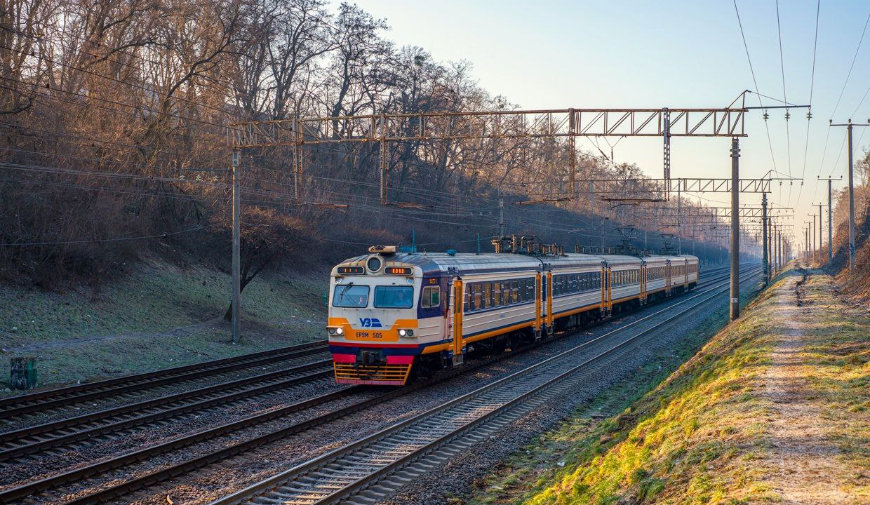 На Кільцевій електричці змінять маршрути і розклад поїздів: деталі