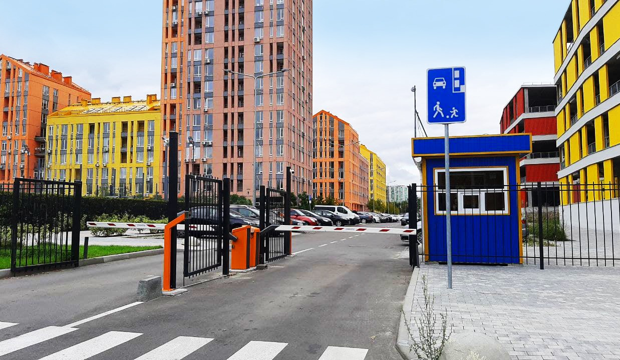 У Києві масово продають ресторани на територіях закритих ЖК: подробиці