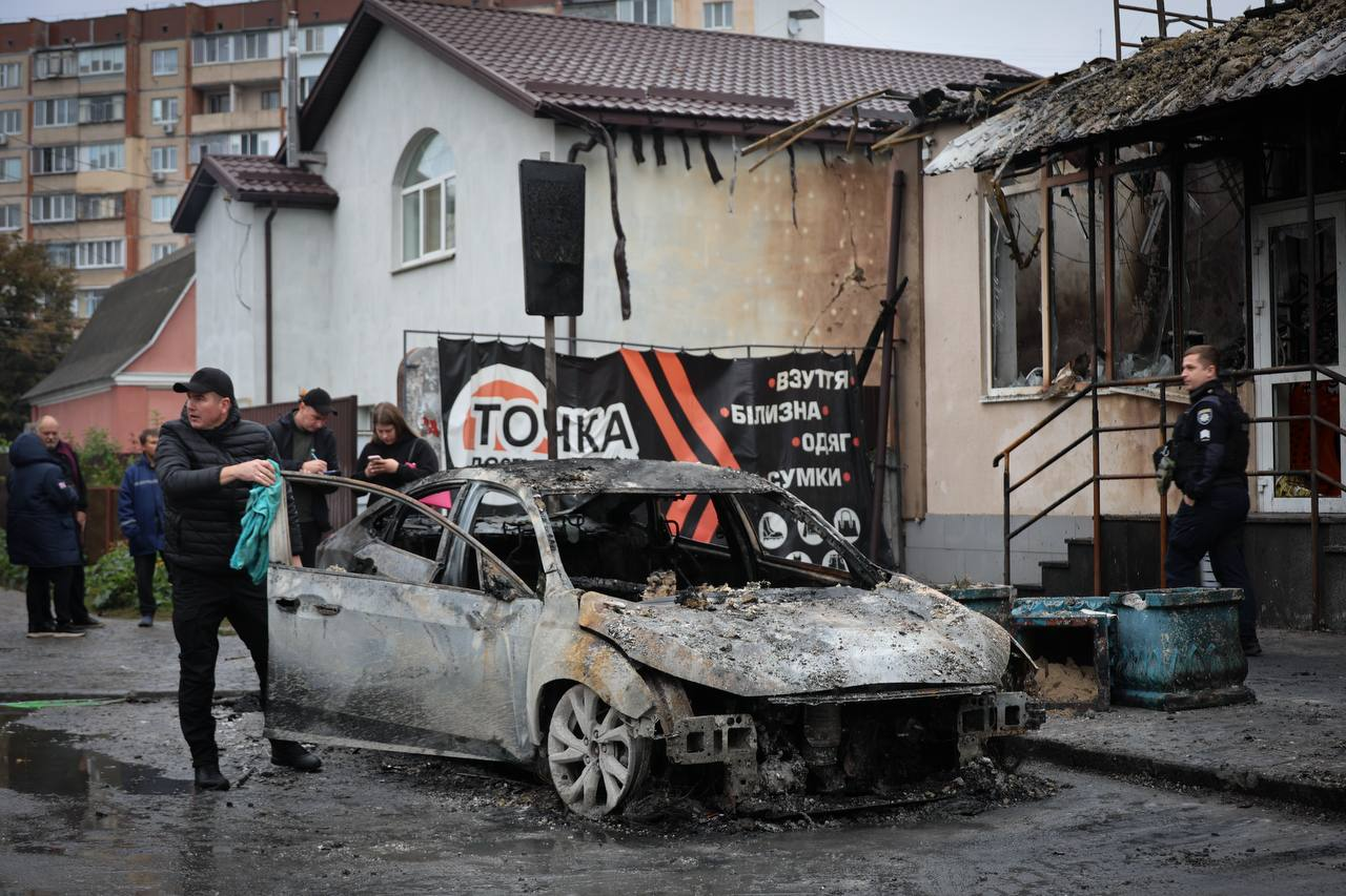 На Київщині ліквідовують наслідки нічної атаки: без світла 110 тис. абонентів