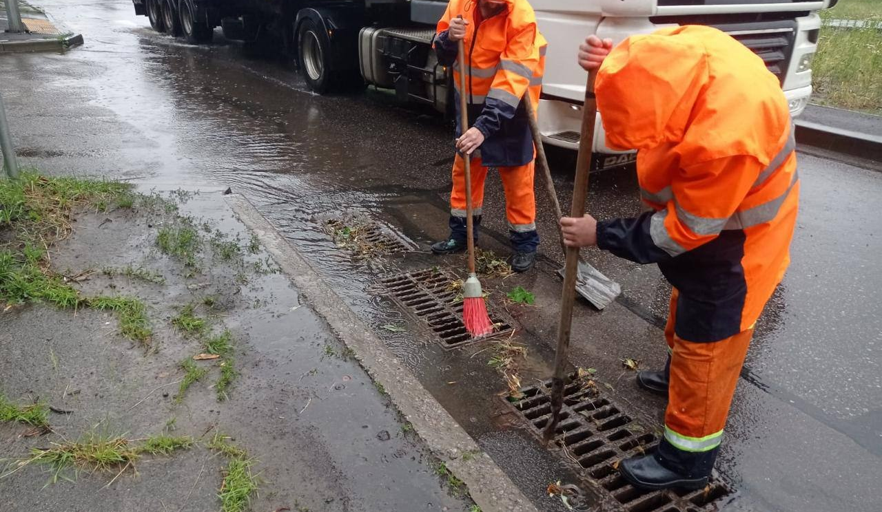 Із приходом осені гідрослужби Києва працюють у посиленому режимі: деталі