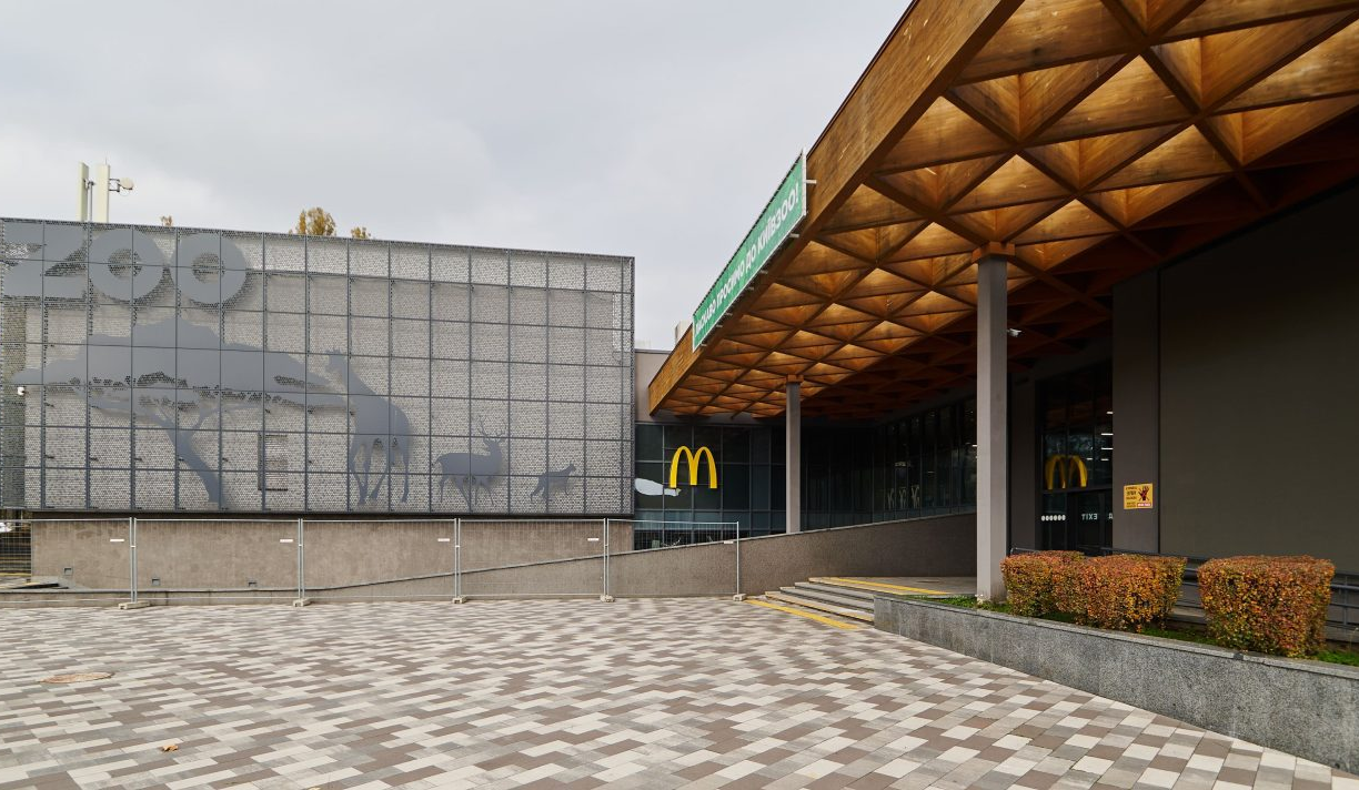 Нове місце: ресторан McDonald's на території Київського зоопарку