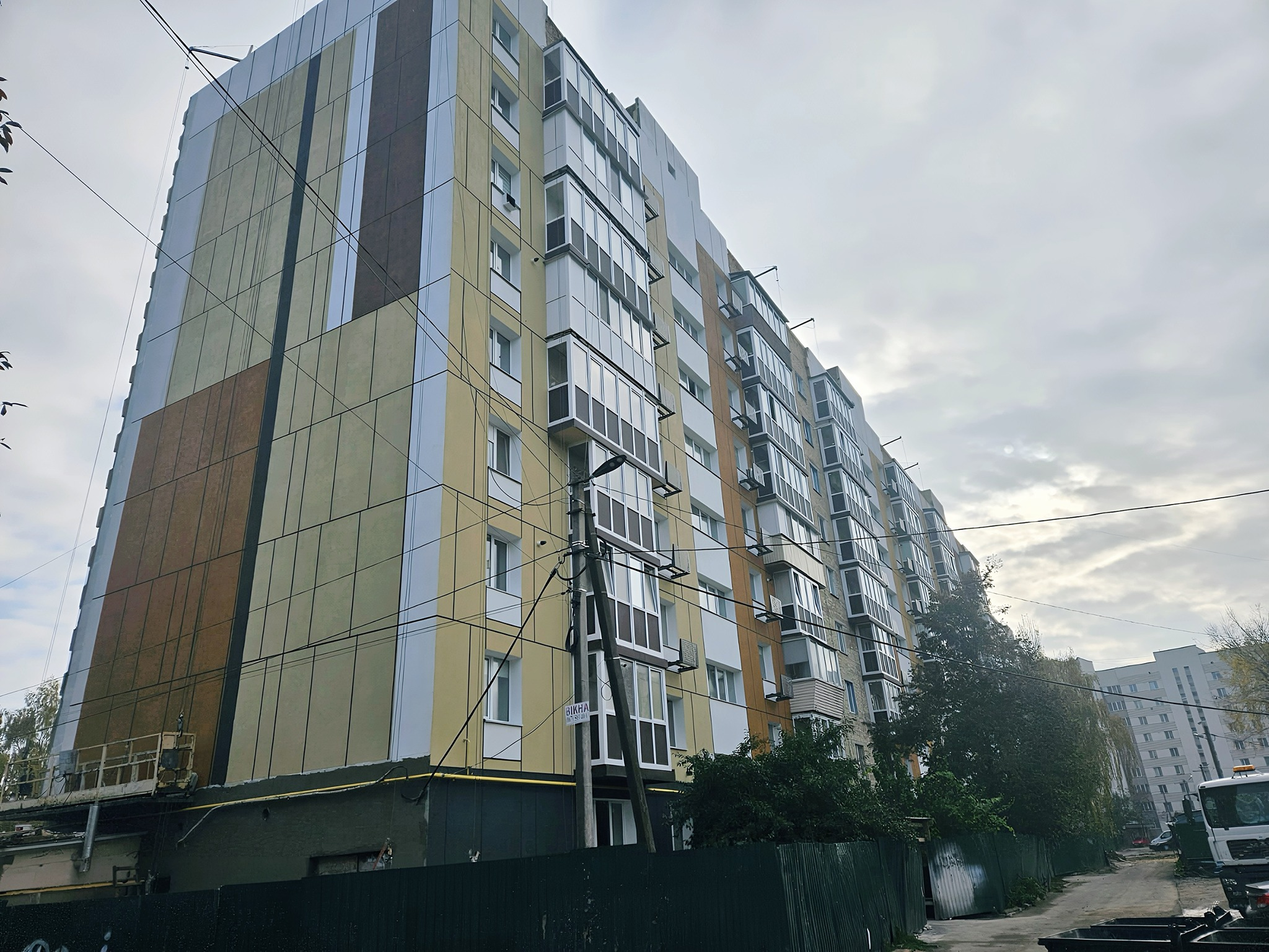 Комплексне відновлення у Бородянці на Київщині: відбудовують багатоповерхівку на 254 квартири