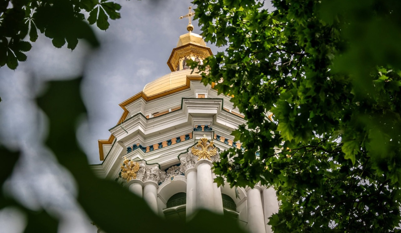 Як працюватиме Києво-Печерська лавра під час різних рівнів загроз: пояснення