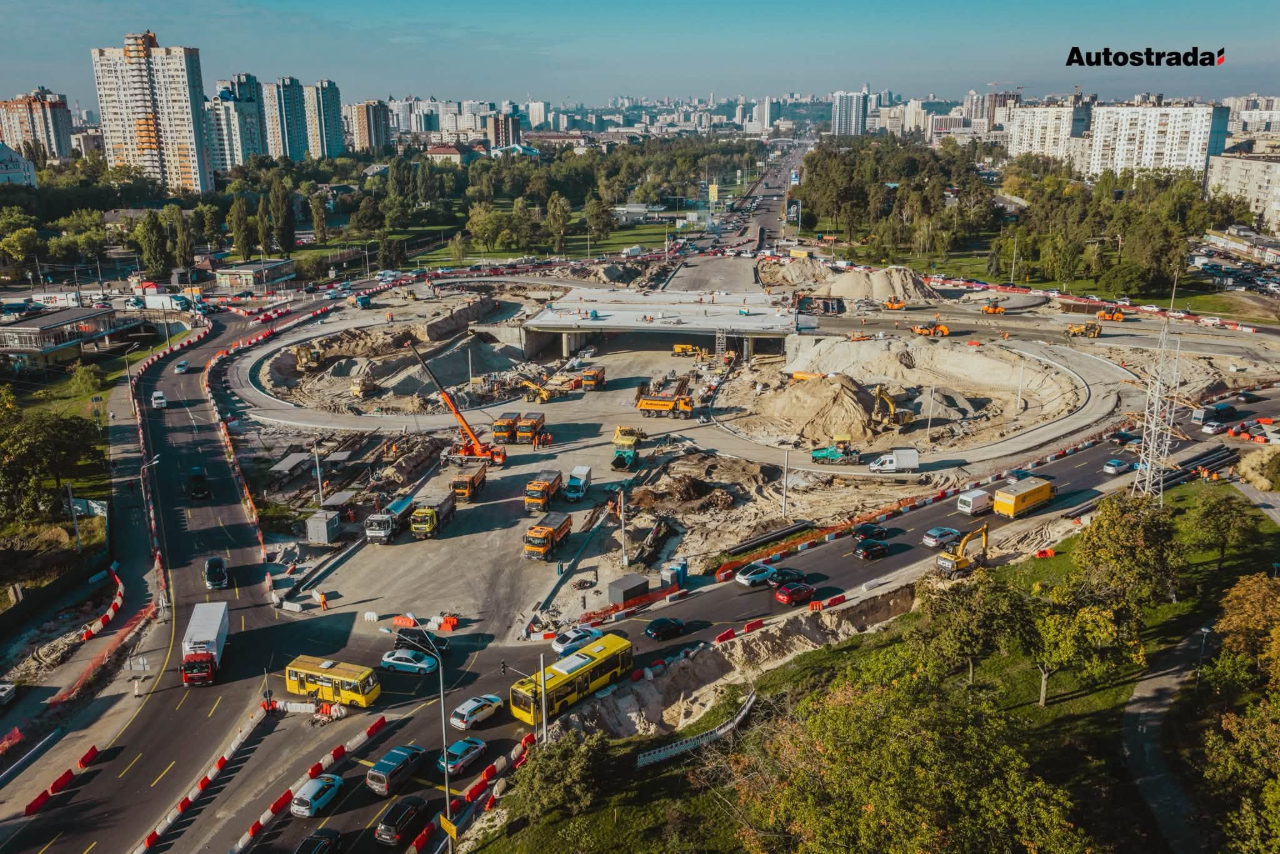 Ремонт шляхопроводу біля "Чернігівської" у Києві: коли відновлять рух транспорту