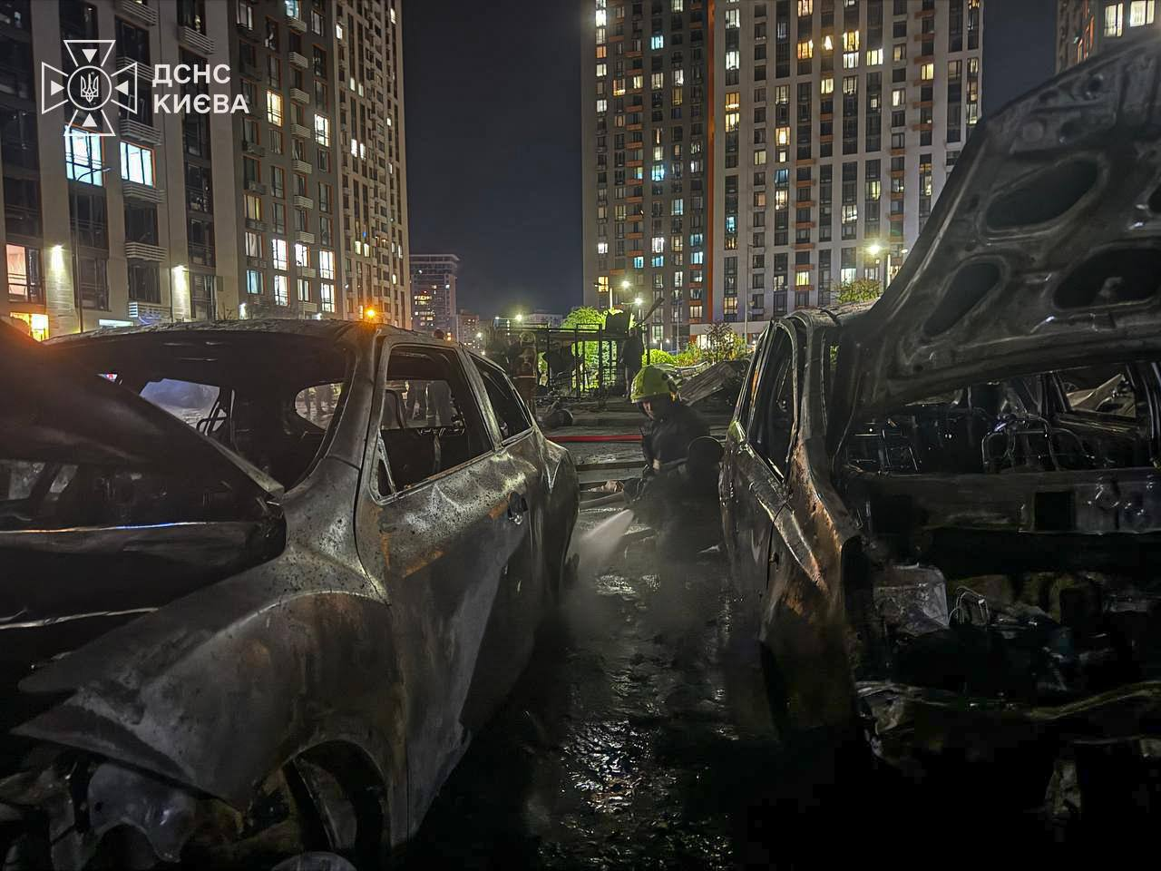 Дрони та балістика по Києву: наслідки атаки ввечері 12 жовтня 2026 року