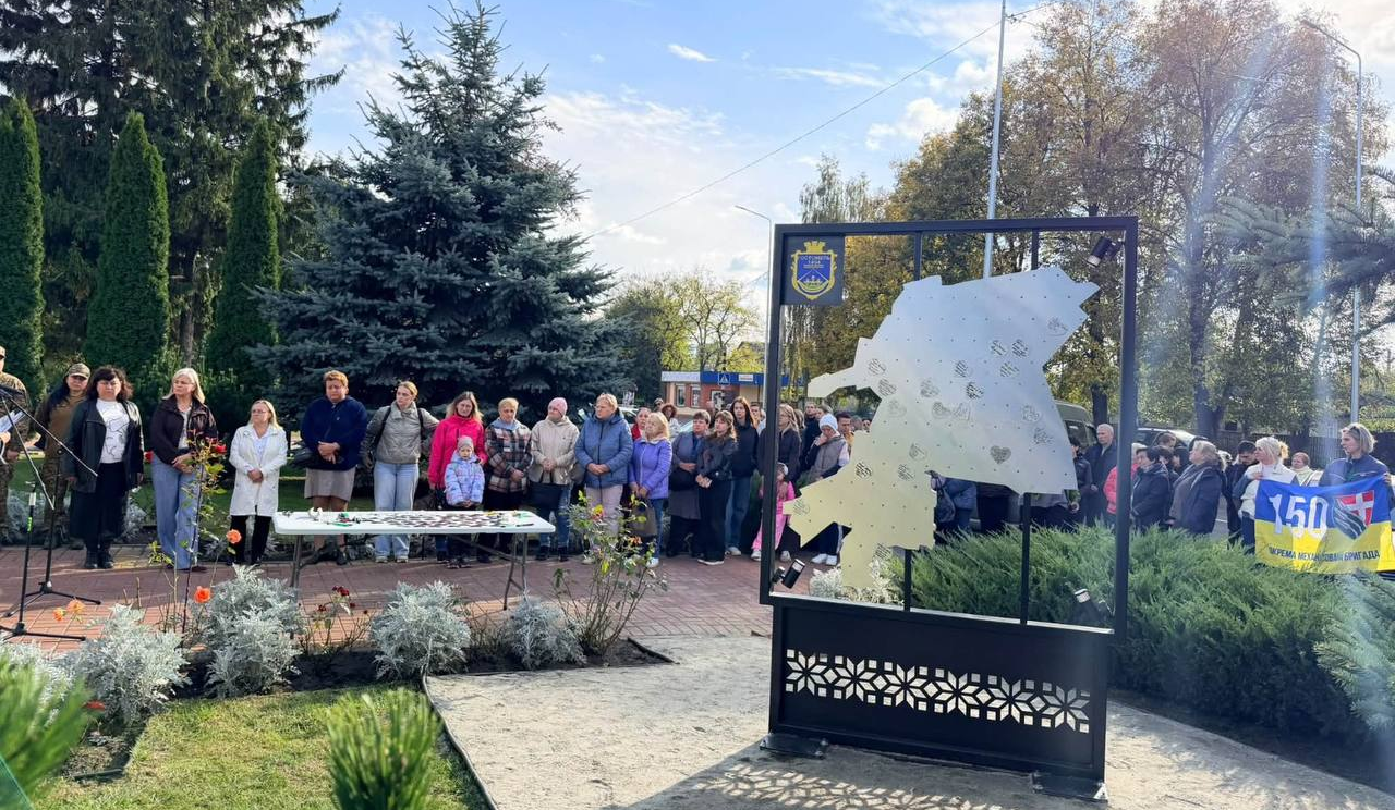 На Київщині відкрили Стелу Надії, що присвячена зниклим безвісти захисникам