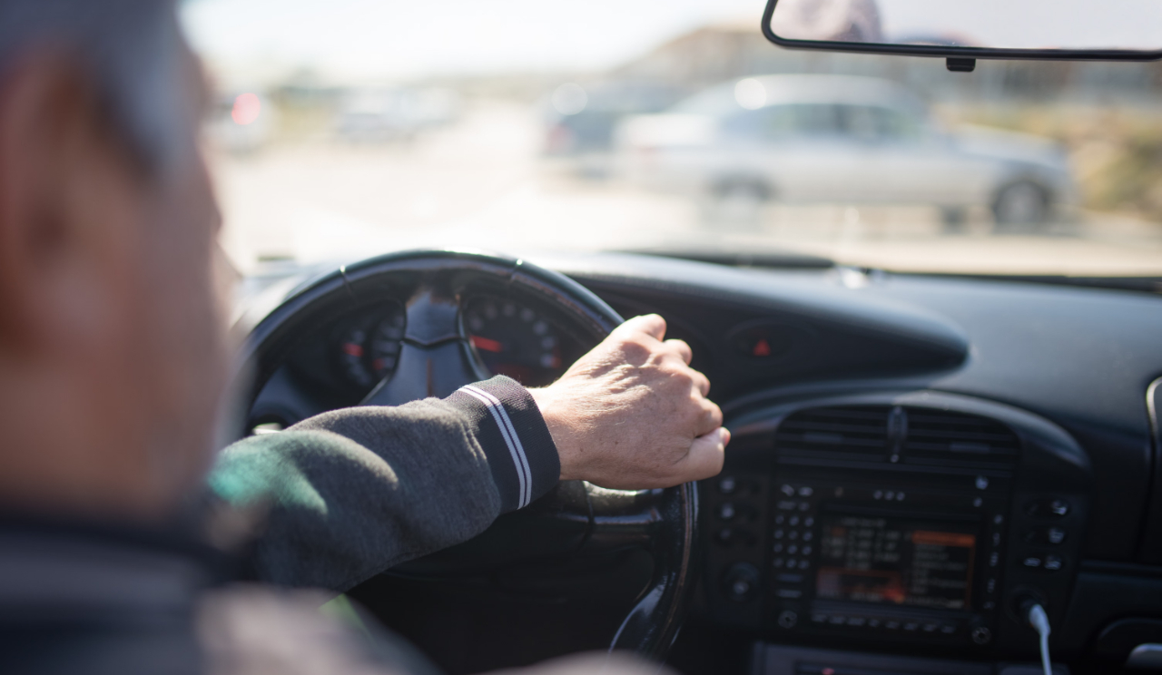 Працює без GPS й інтернету: в Україні запустили застосунок "Орієнтир"