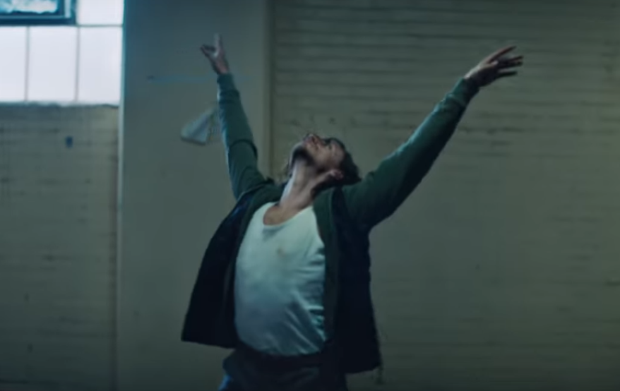 Танцівник Сергій Полунін знявся у новому кліпі відомого ірландського співака (відео)