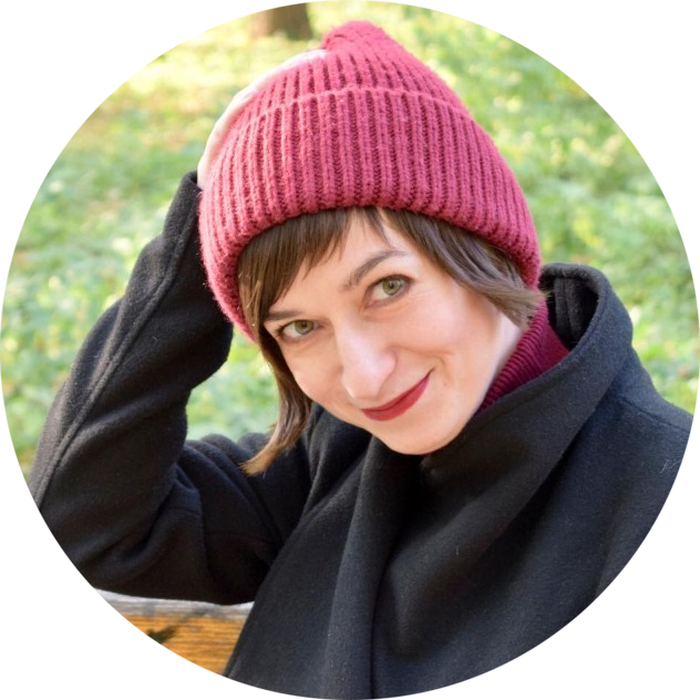 Лілія Шутяк, 35 років, медіатренерка, книжкова оглядачка, комунікаційна менеджерка дитячого арт-видавництва «Чорні вівці»