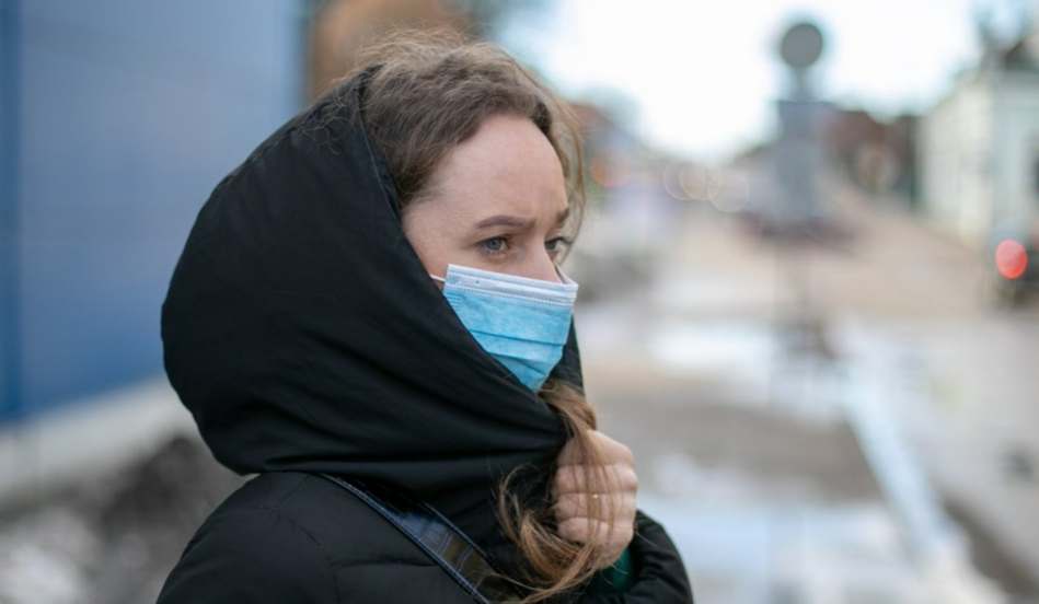 У Києві зареєстрували понад 15 тисяч нових випадків захворювання на грип, ГРВІ, та COVID-19. За тиждень від коронавірусу померло 10 людей.