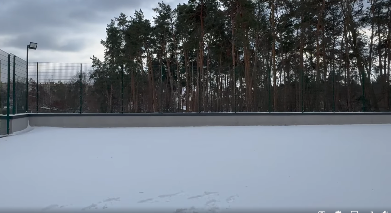 В ліцеї на Київщині побудували велике укриття подвійного призначення: фото