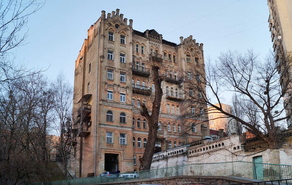 У Шевченківському районі Києва відреставрують історичну садибу Лапинської: фото та подробиці