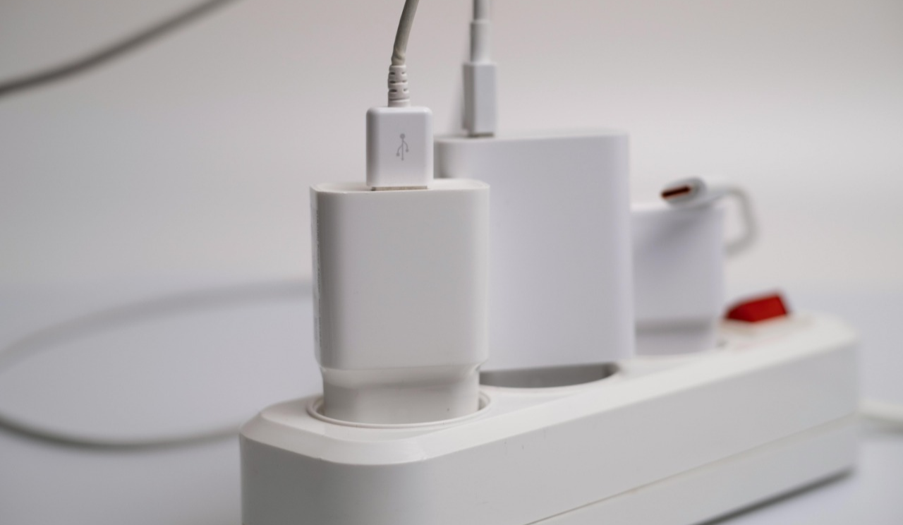 Стабілізаційні відключення світла у Києві 3 листопада: графіки