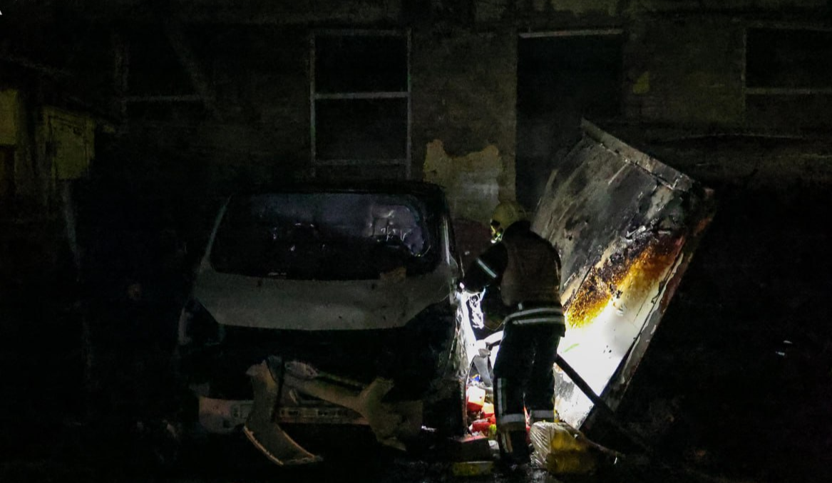 Дронова атака на Київ 8 листопада: уламки впали у Печерському районі