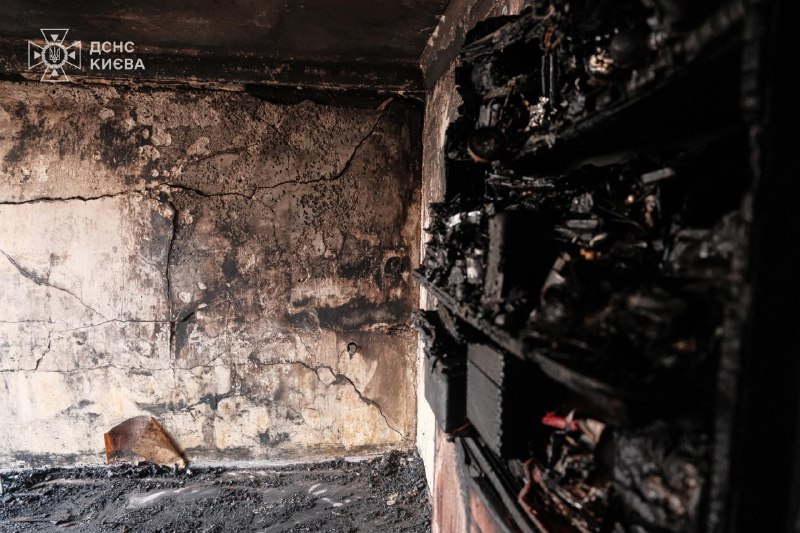 У Києві завершили аварійно-рятувальні роботи після російської атаки 25 листопада 2025 року — ДСНС