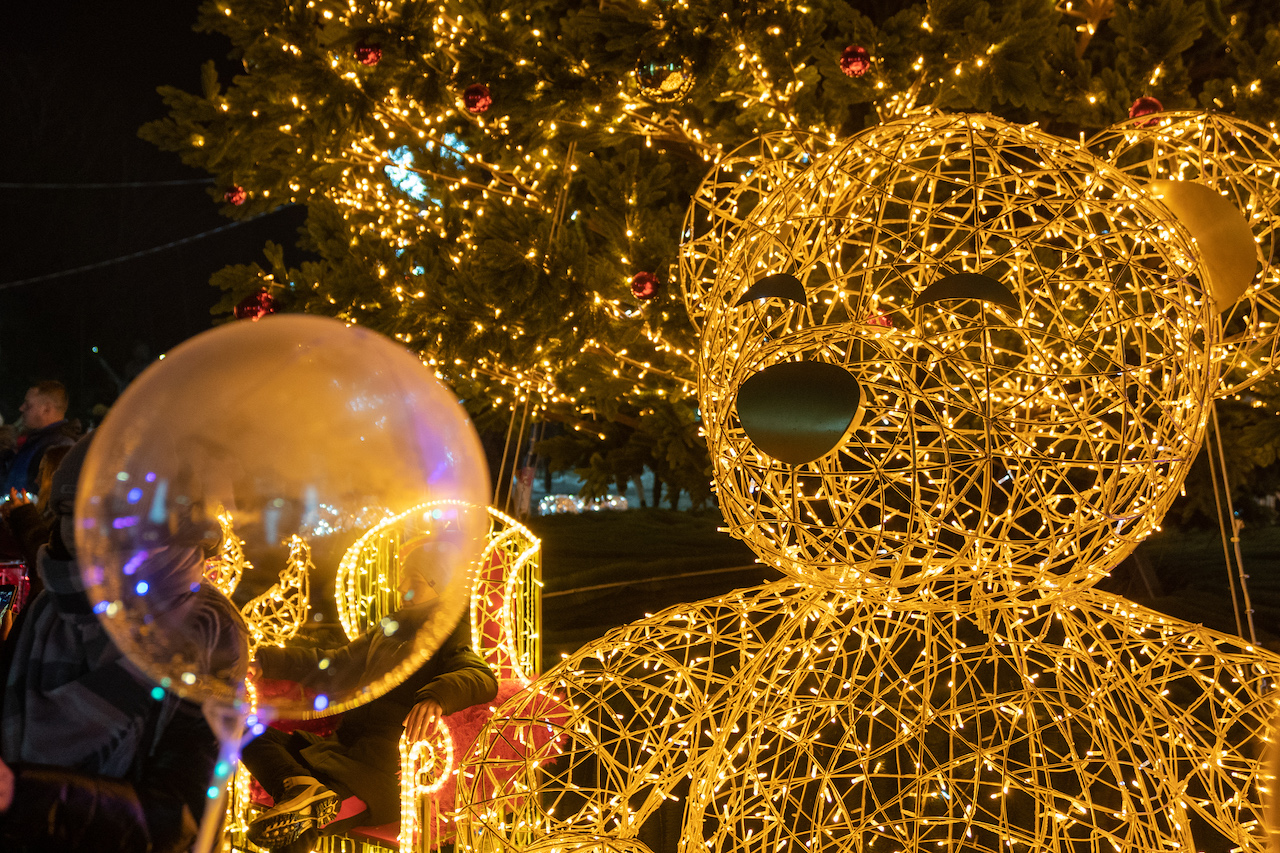 ILLUMINARIUM повертається на ВДНГ у Києві з казковими світловими інсталяціями