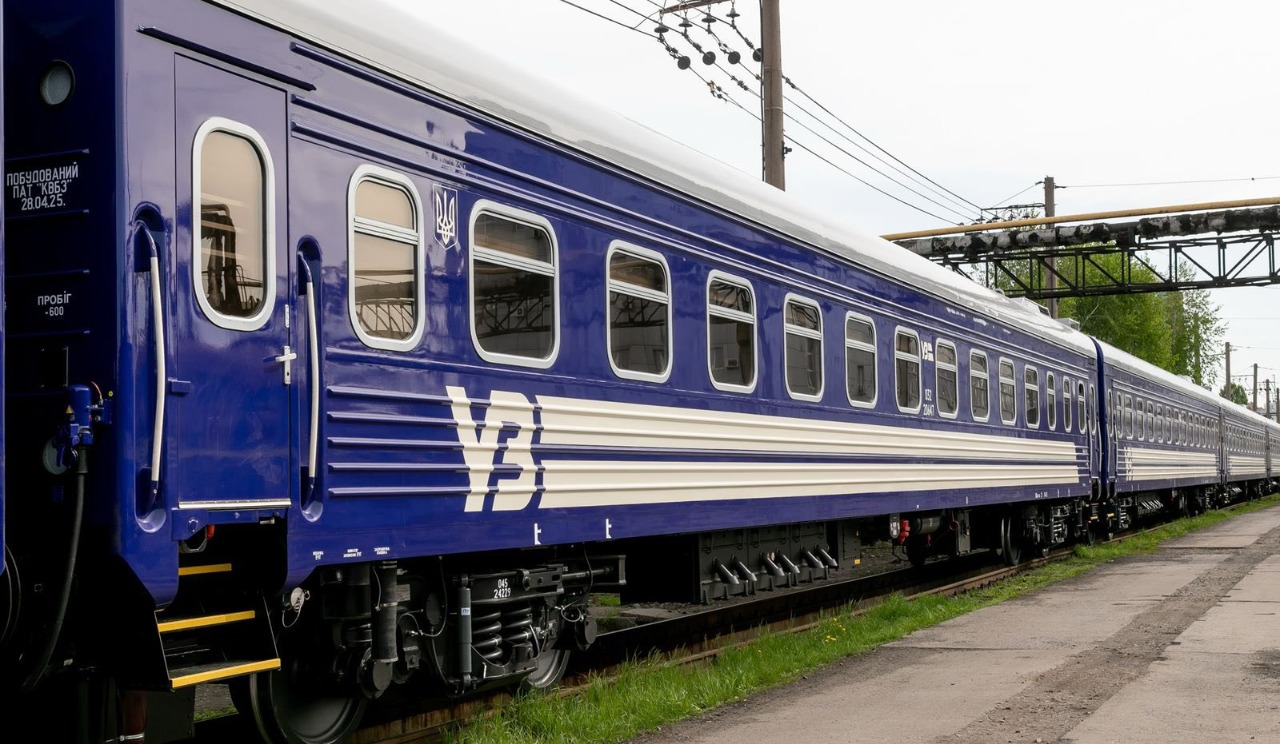 Прикордонний і митний контроль поїздів проводитимуть у вагонах під час руху: що відомо