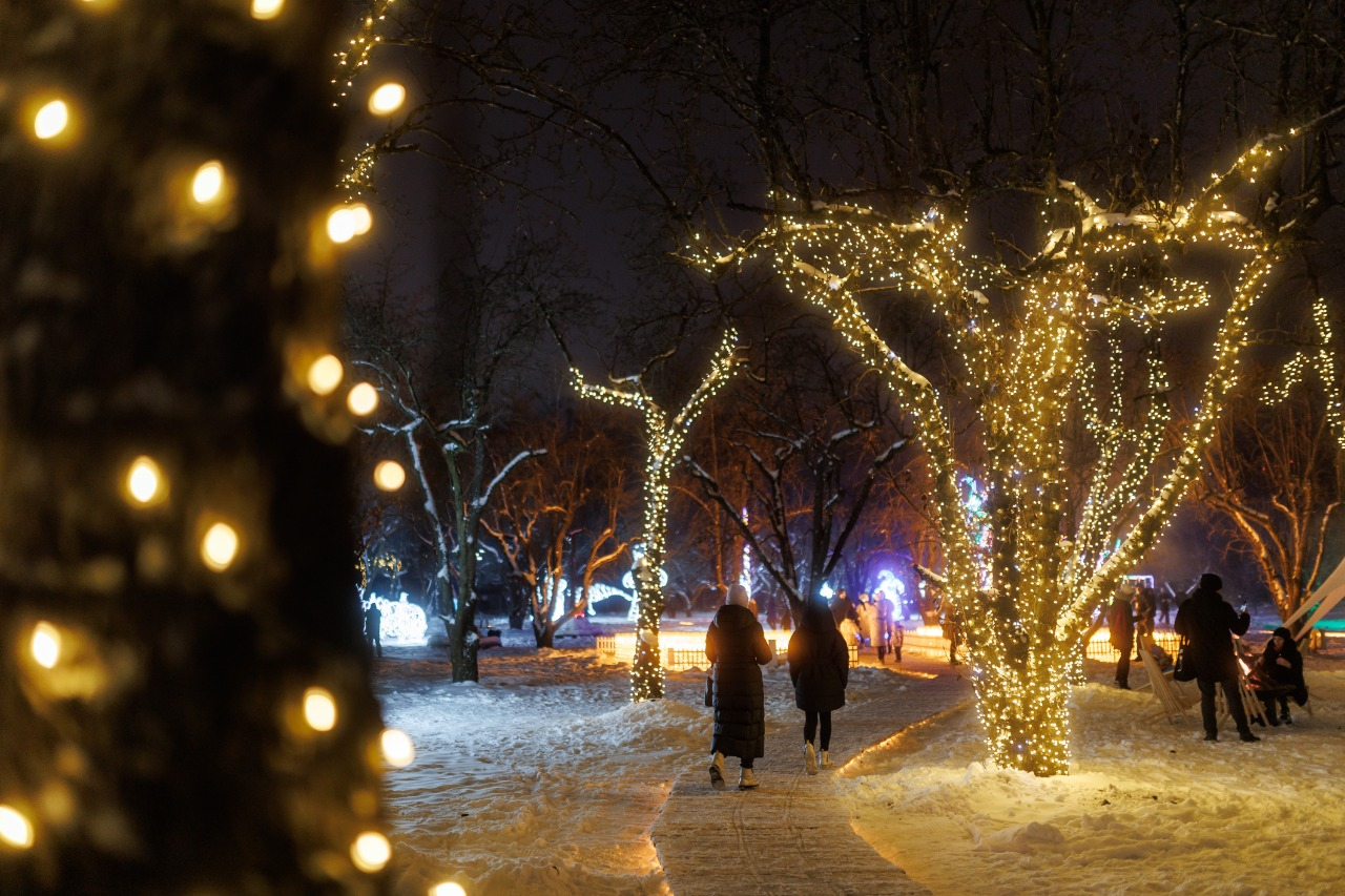 ILLUMINARIUM повертається на ВДНГ у Києві з казковими світловими інсталяціями