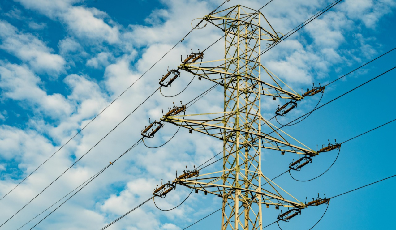 Коли вимикатимуть світло у Києві 27 листопада: графіки ДТЕК